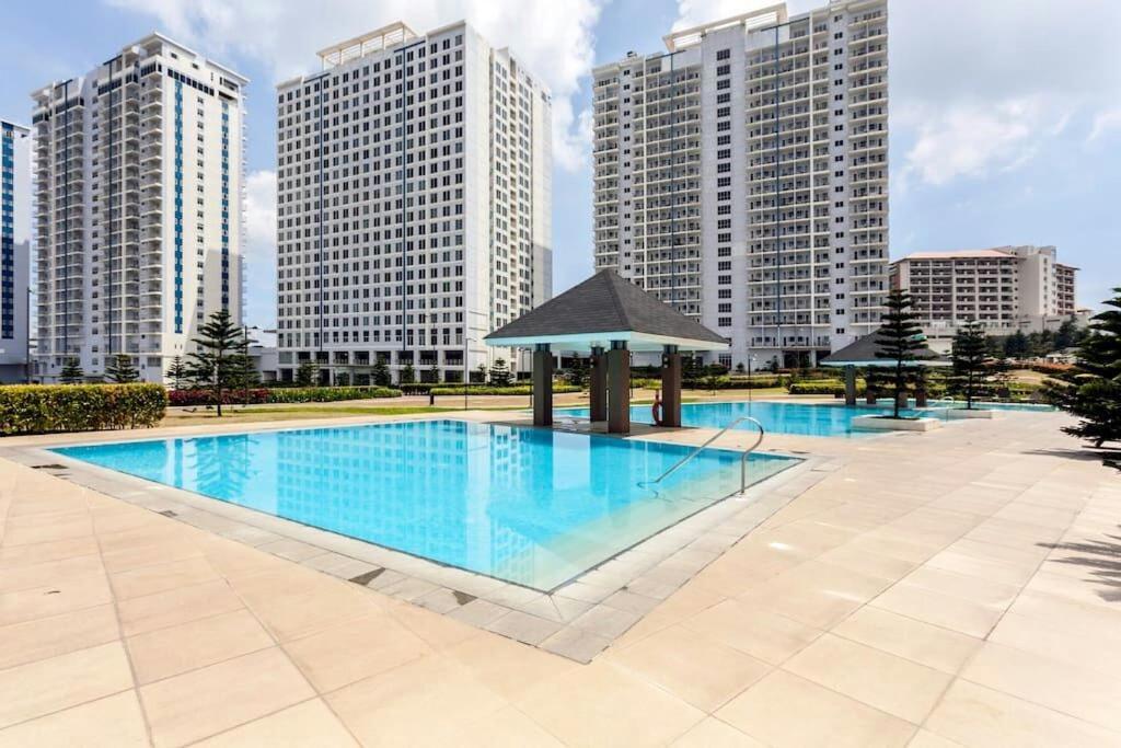 Wind Residences By Smco Tagaytay City Extérieur photo