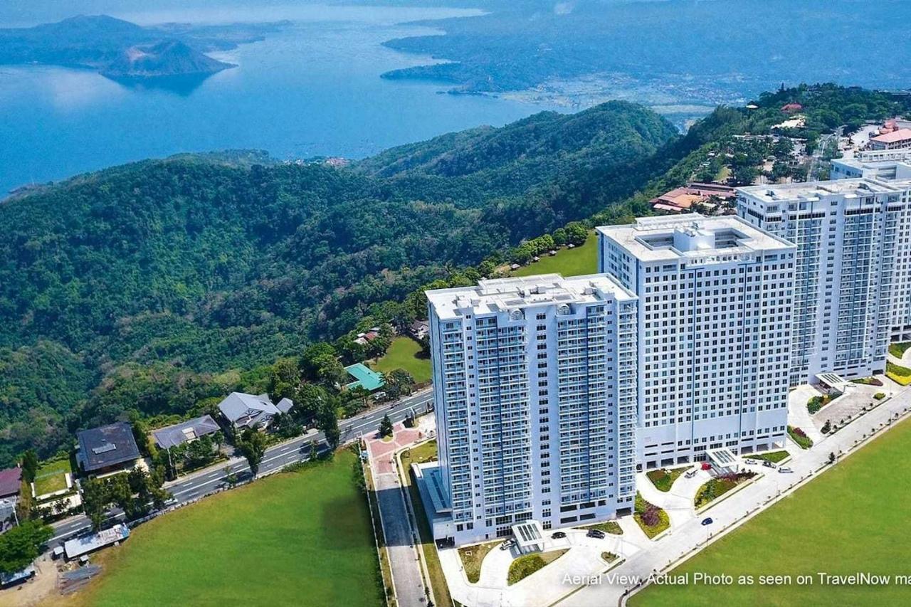 Wind Residences By Smco Tagaytay City Extérieur photo